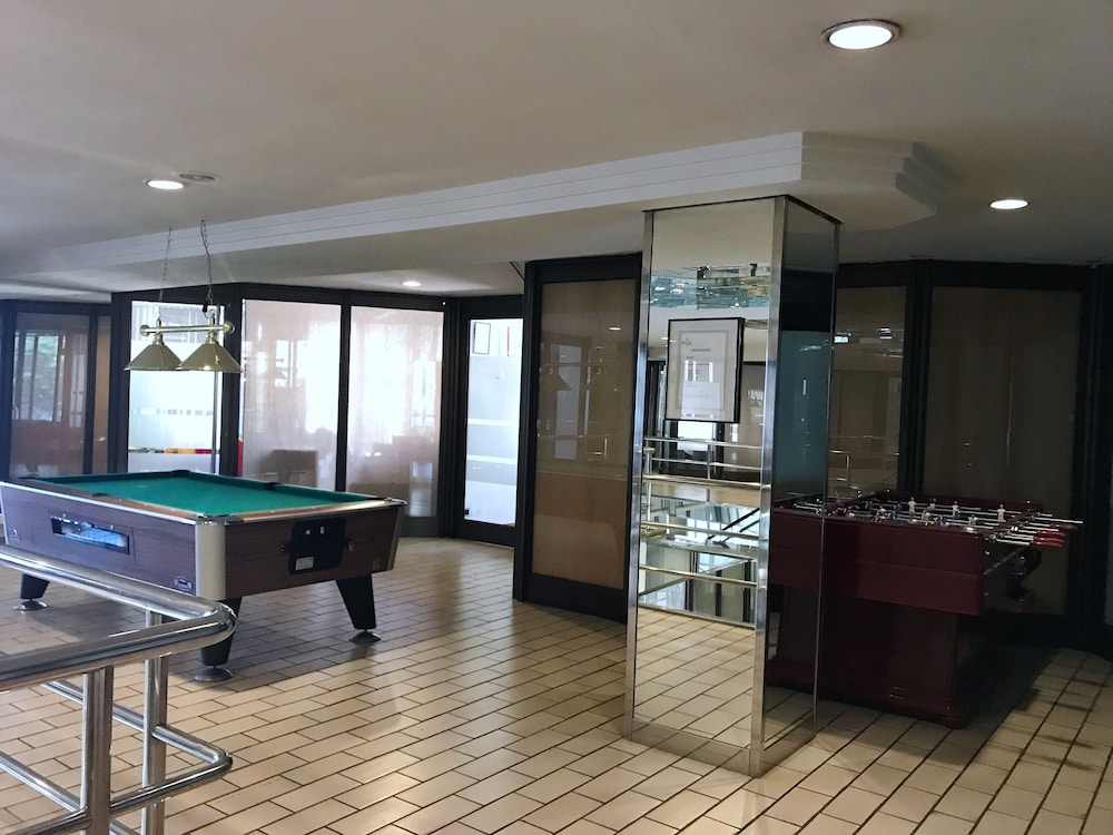 hotel roc blanc and spa