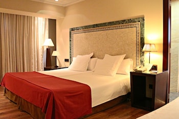 hotel roc blanc and spa