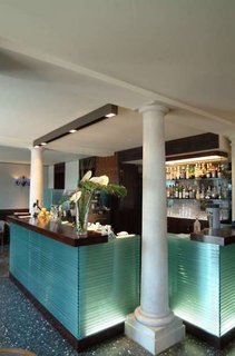 hotel monaco and grand canal