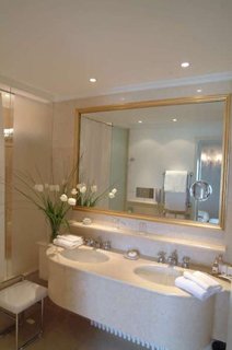 hotel monaco and grand canal