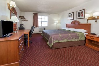 super 8 by wyndham colorado springs afa area