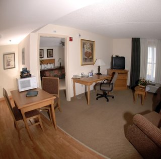 hyatt house colorado springs airport