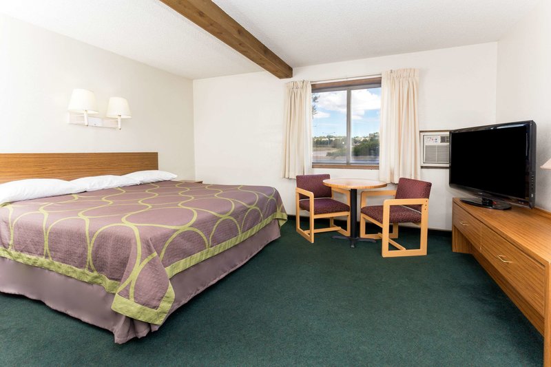 super 8 by wyndham colorado springs peterson space force