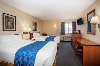 Travelodge By Wyndham Colorado Springs Airport/Peterson Sfb,Near World Golf And Sand Creek Golf Course,2 star