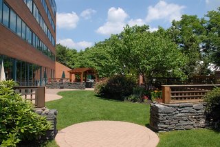 Hilton Long Island/Huntington,Long Island City>>Long Island,4 star