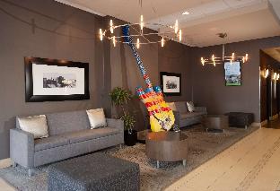 Doubletree By Hilton Hotel Cleveland Downtown - Lakeside,Cleveland>>Burke Lakefront Airport,4 star
