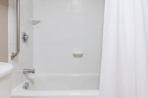springhill suites by marriott cleveland solon
