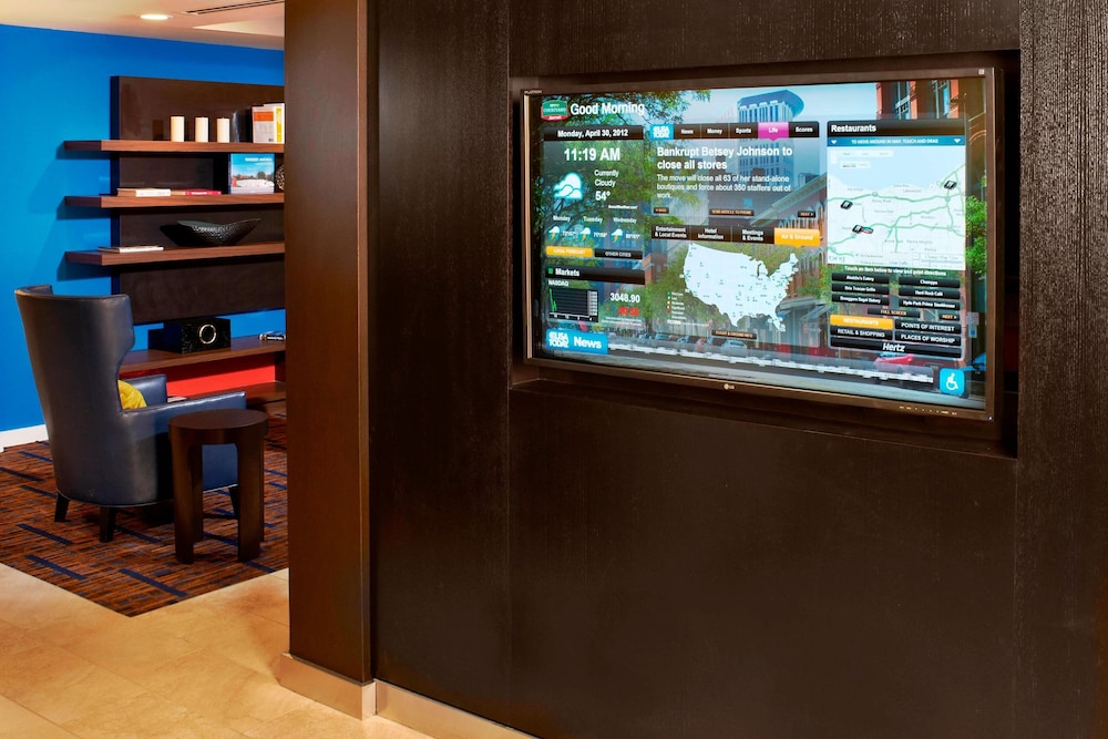 courtyard by marriott cleveland airport north