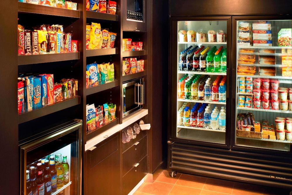 courtyard by marriott cleveland airport north