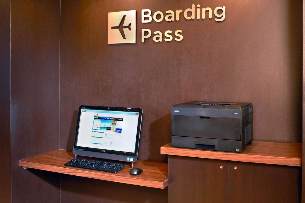 courtyard by marriott cleveland airport north