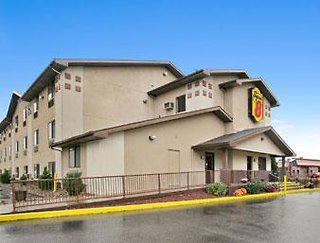 Super 8 By Wyndham Dunbar/Charleston Area,Dunbar>>Charleston,2 star