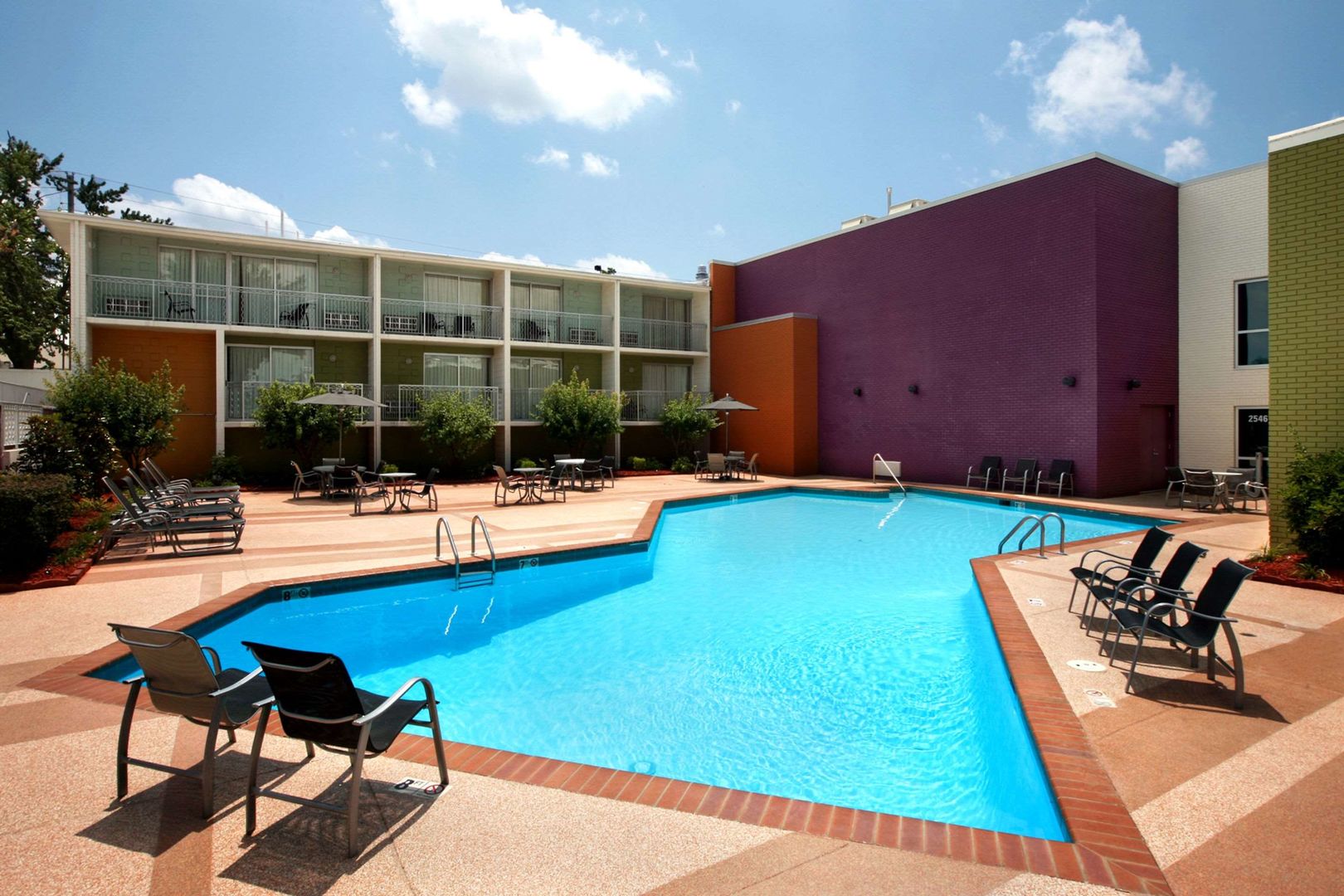 oasis hotel and conv center ascend hotel collection