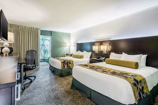 Oasis Hotel & Conv Center, Ascend Hotel Collection,Near Evangel University,3 star