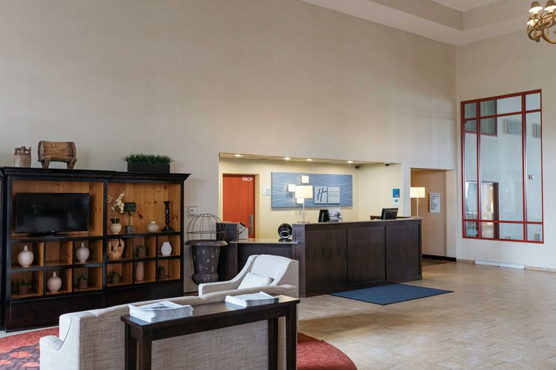 holiday inn express hotel and suites olathe north by ihg
