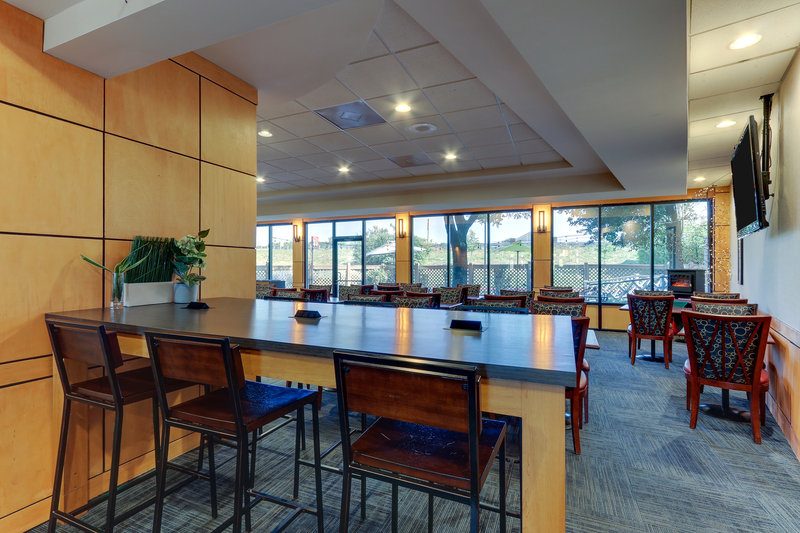 holiday inn express aberdeen by ihg