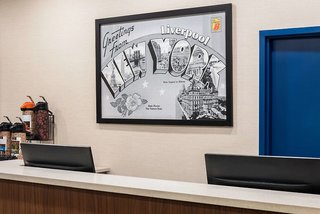 super 8 by wyndham liverpool syracuse north airport