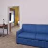 Holiday Inn Express And Suites Omaha-120Th & Maple,,2.5 star