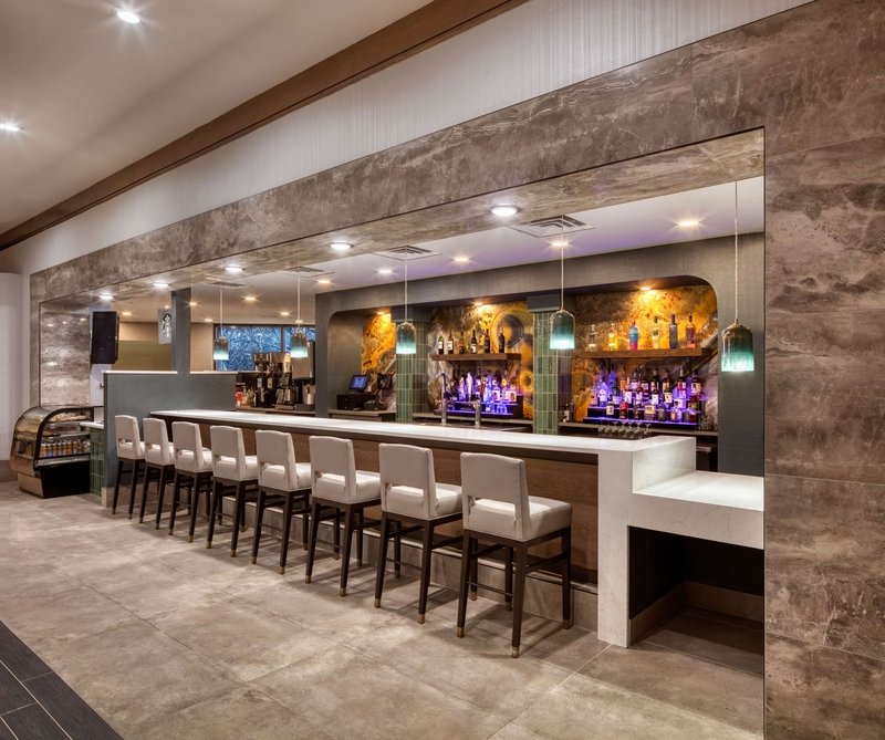 doubletree by hilton tulsa warren place