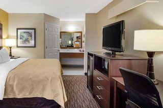 quality inn seneca clemson area us 123