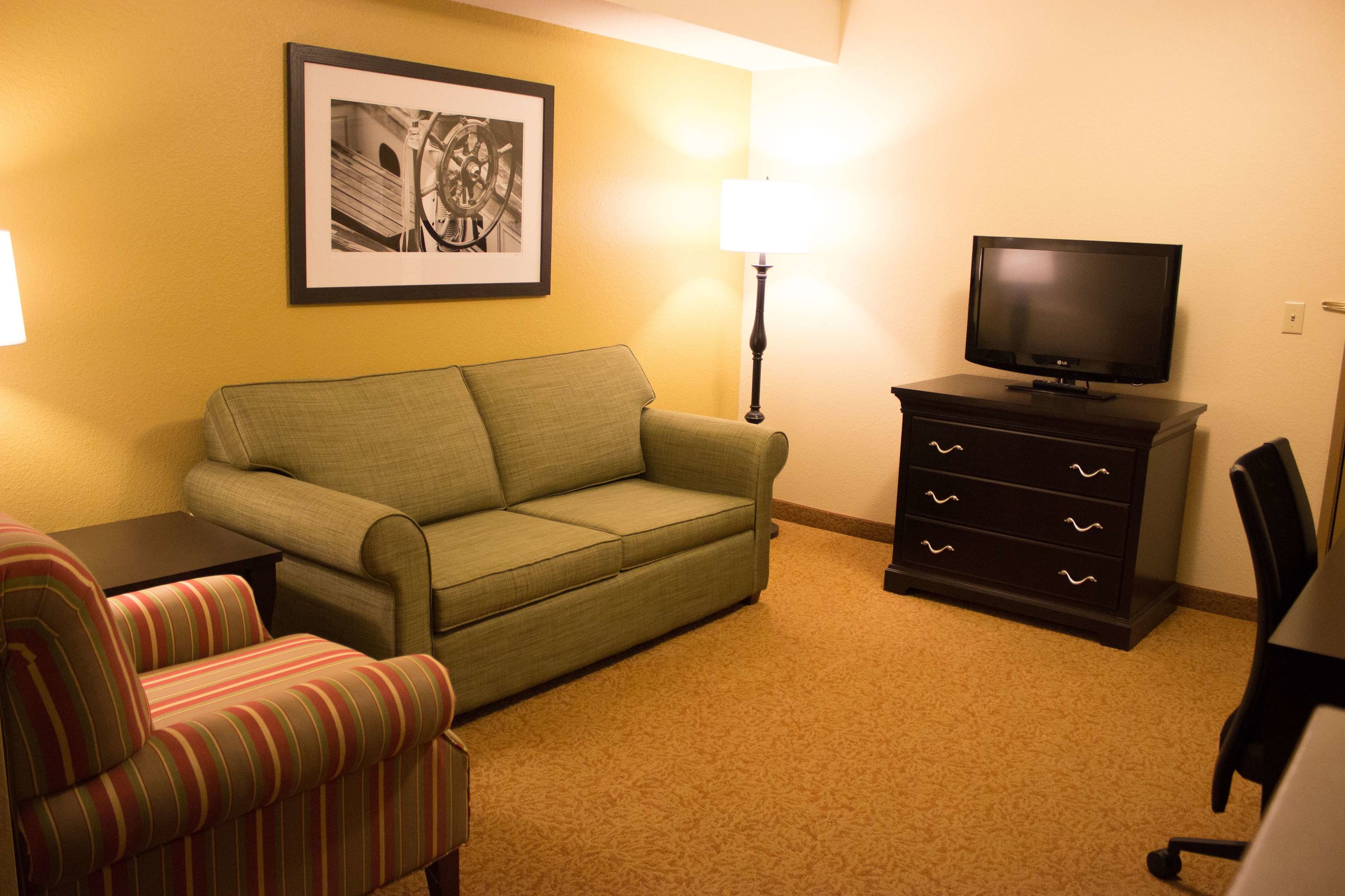country inn and suites by radisson dundee mi