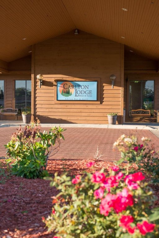 Carlton Lodge Adrian,Michigan>>Adrian,3 star