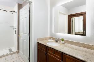 residence inn potomac mills