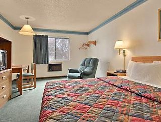Super 8 By Wyndham Omaha Ne,Omaha>>Douglas,2 star