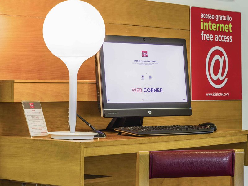 ibis setubal