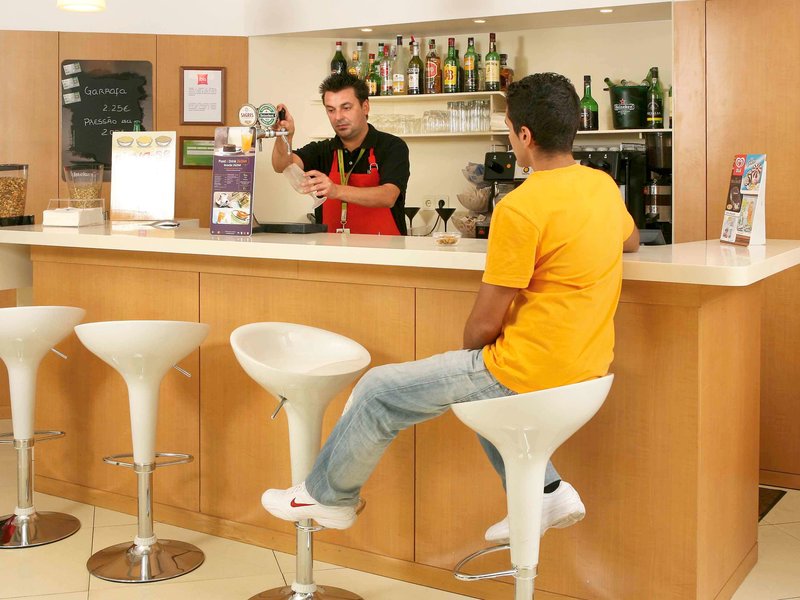 ibis setubal