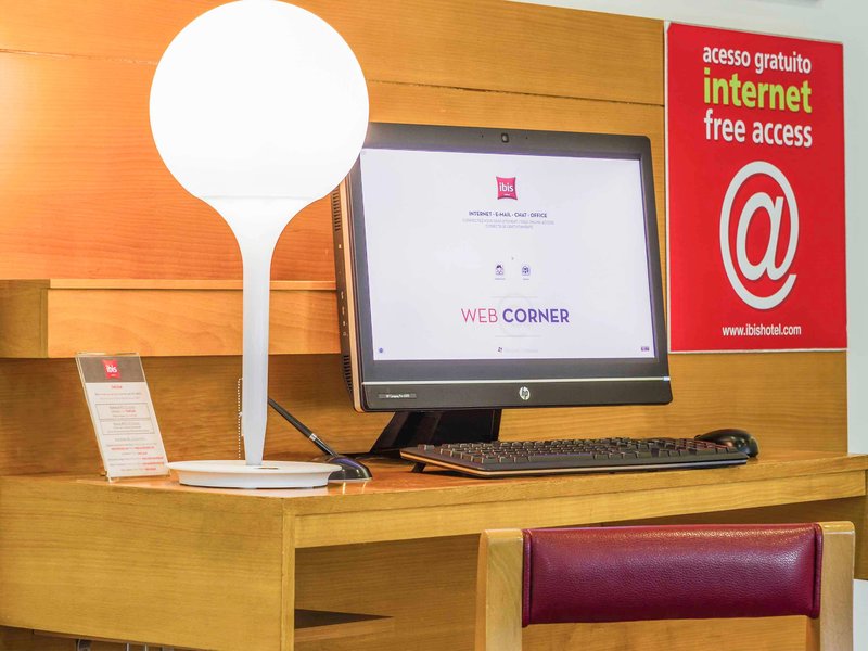 ibis setubal