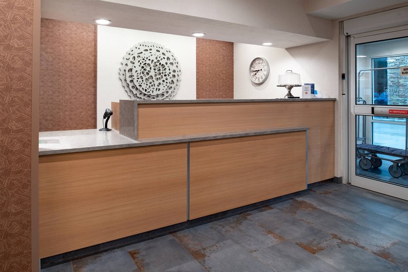 fairfield inn and suites by marriott beloit