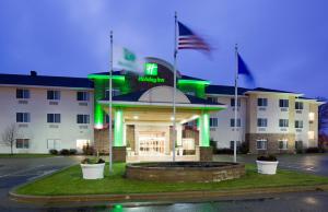 holiday inn and conference center marshfield by ihg