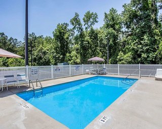 Econo Lodge Saint Stephen,Charleston>>Andrews,2 star