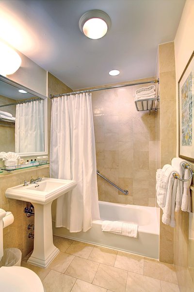 sea view hotel bal harbour on the ocean