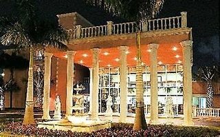 Miami Gardens Inn & Suites,Near Canal De La Robine,3 star