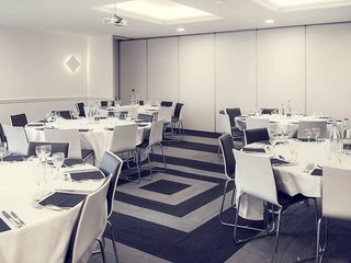 Mercure Caen Cote De Nacre Herouville Saint Clair,Near Faculty Of Pharmaceutical Sciences Of Caen,4 star