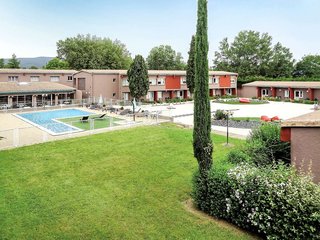 Ibis Montelimar Nord,On A River,3 star
