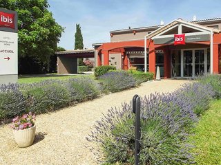 Ibis Montelimar Nord,On A River,3 star