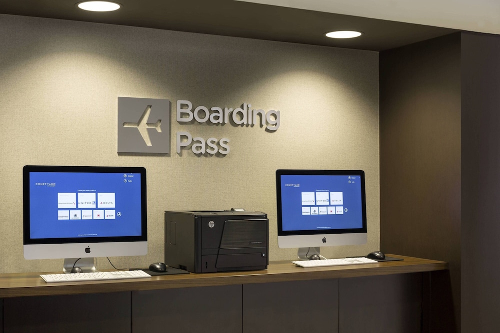 courtyard san francisco fishermans wharf