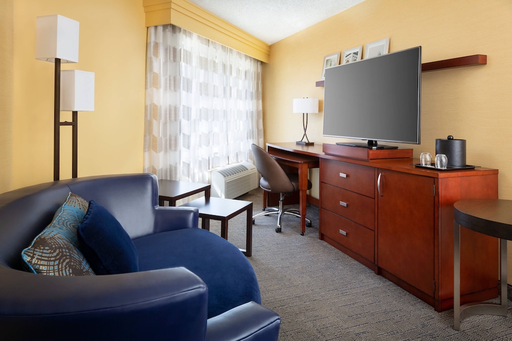 courtyard san francisco fishermans wharf