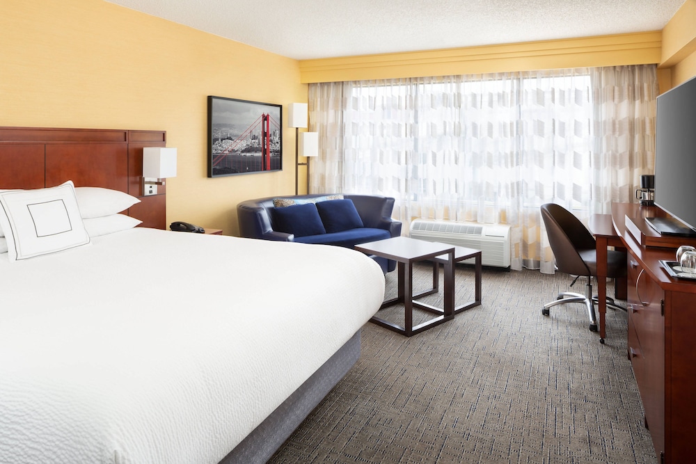 courtyard san francisco fishermans wharf