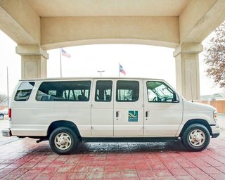 quality inn and suites airport