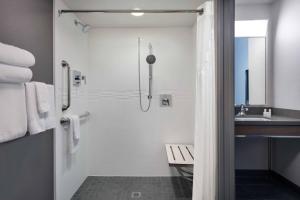 courtyard by marriott austin south