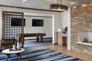 fairfield inn and suites by marriott austin south