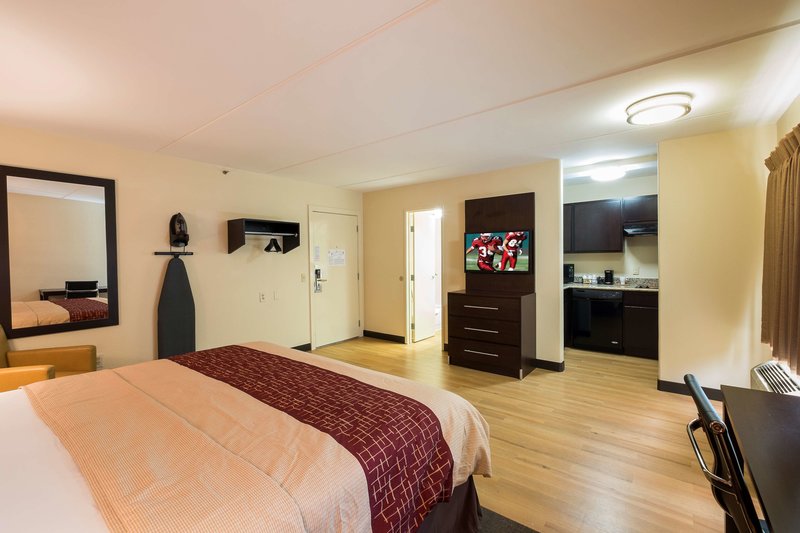 red roof inn plus houston energy corridor