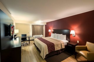 red roof inn plus houston energy corridor