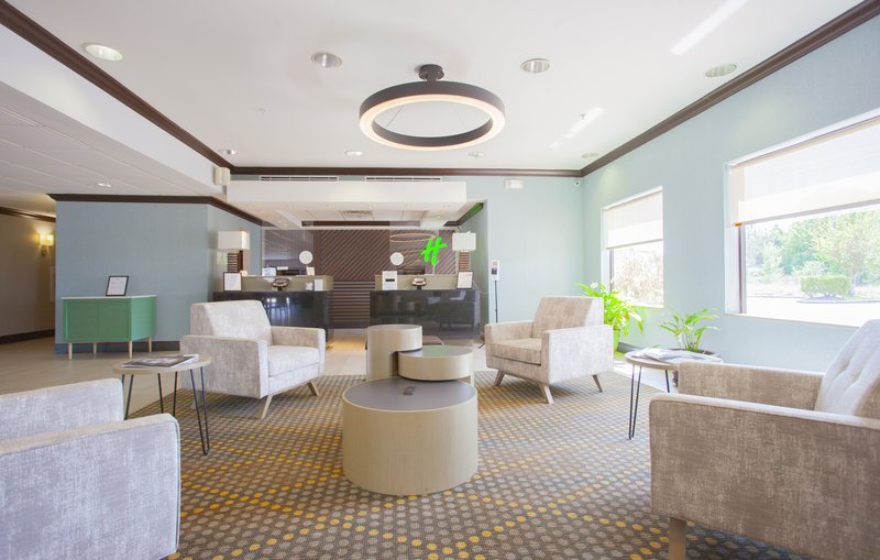 holiday inn and suites spring the woodlands area by ihg
