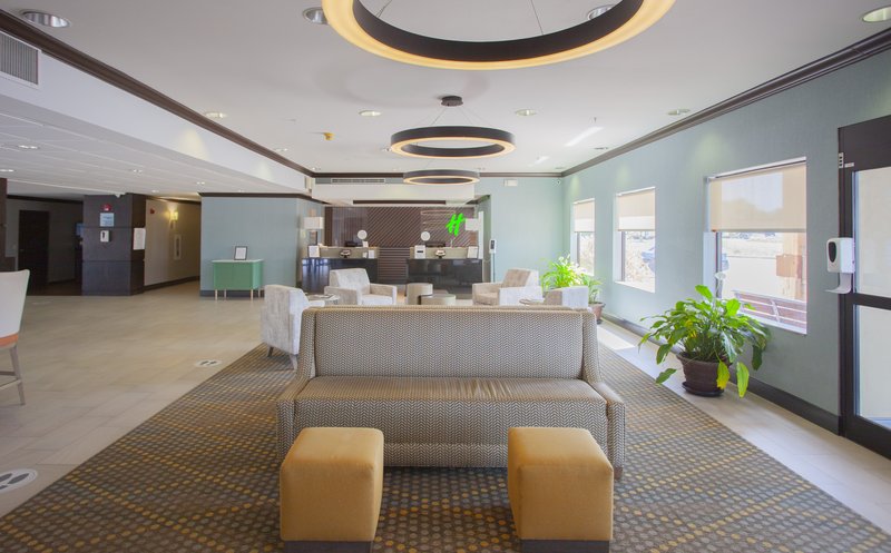 holiday inn and suites spring the woodlands area by ihg