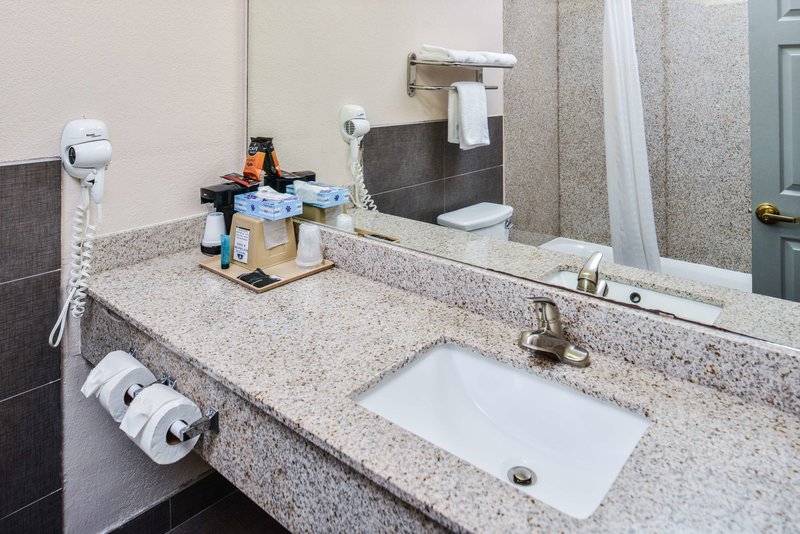 americas best value inn houston at fm 1960 and i 45