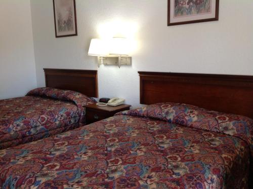 budget host hempstead inn